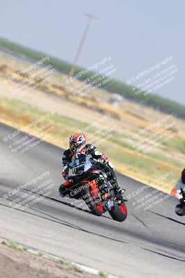 media/Aug-06-2023-TrackDaz (Sun) [[ac7f4f6367]]/B Group/sweeper/